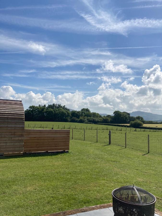 Abbey Farm Luxury Glamping Hotell Rhuddlan Eksteriør bilde