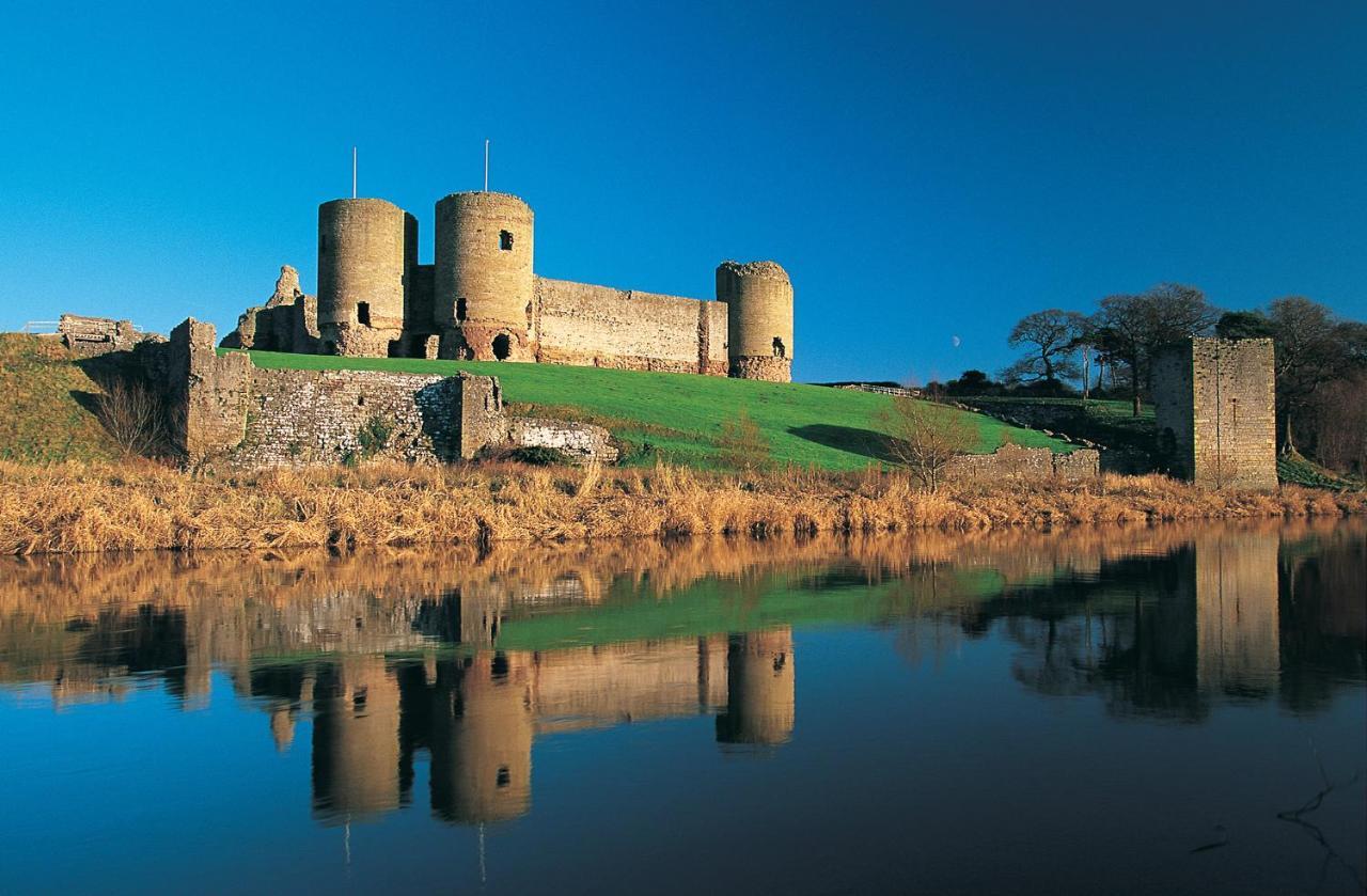Abbey Farm Luxury Glamping Hotell Rhuddlan Eksteriør bilde