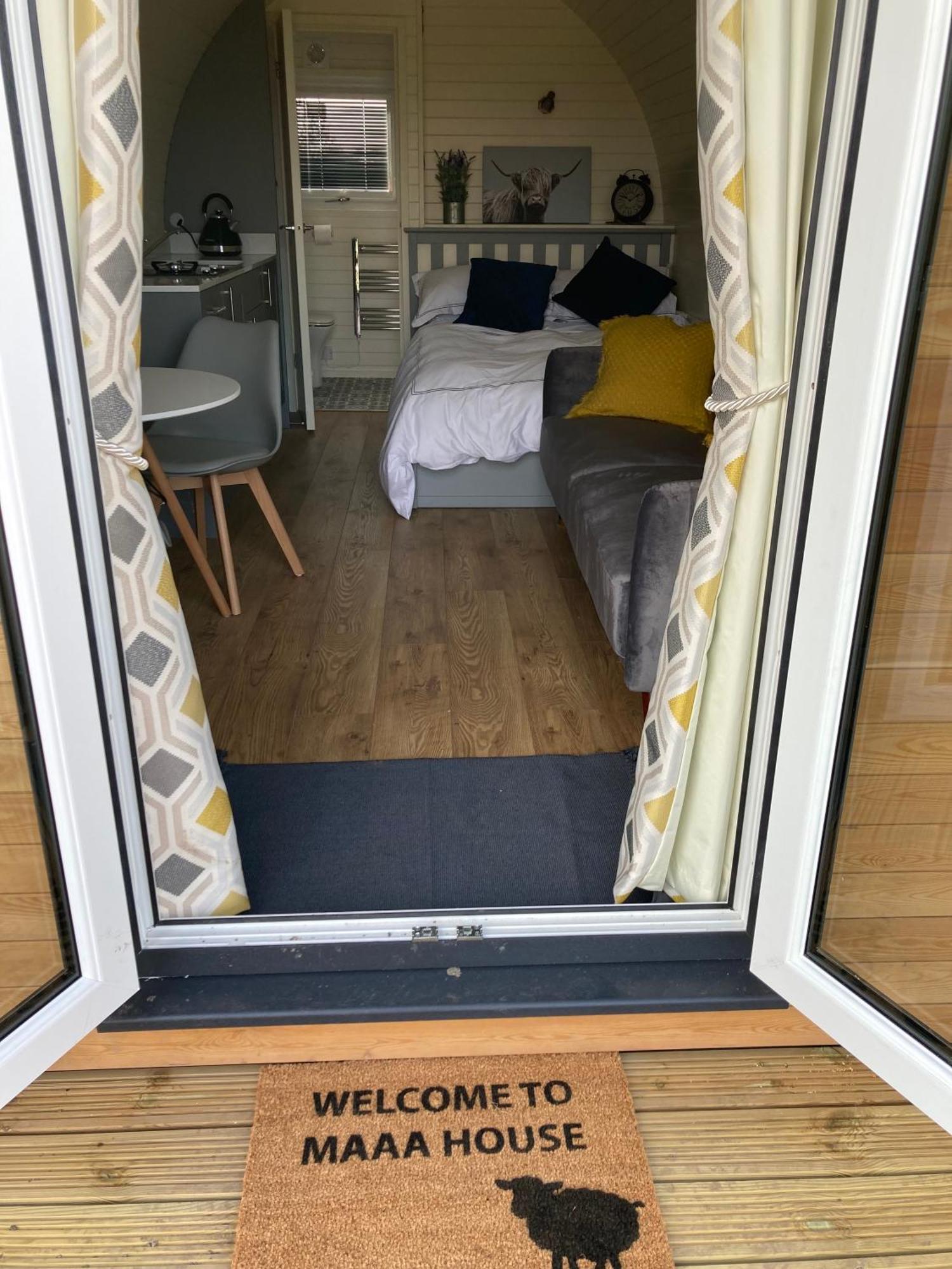 Abbey Farm Luxury Glamping Hotell Rhuddlan Eksteriør bilde